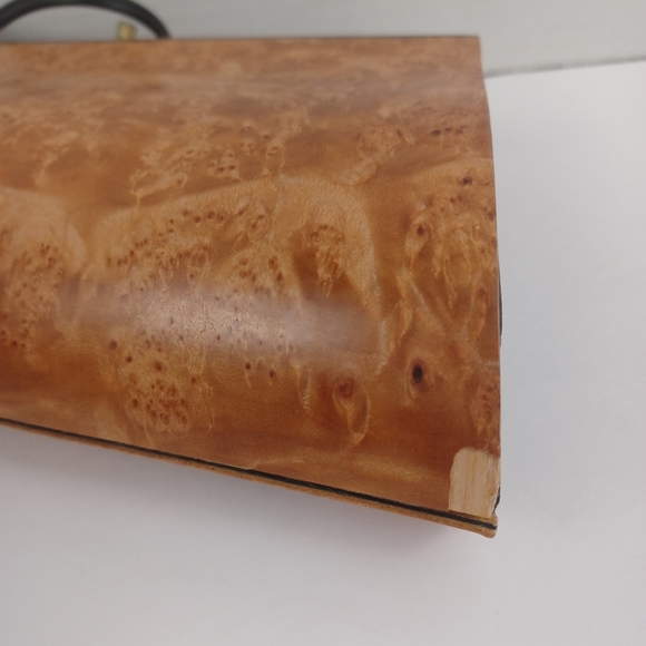 Hammill Diebolt Handcrafted wood Petrea Maple Burl Cluster Clutch - Picture 4 of 13